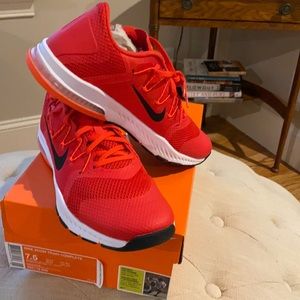 Brand new Nike zoom train complete